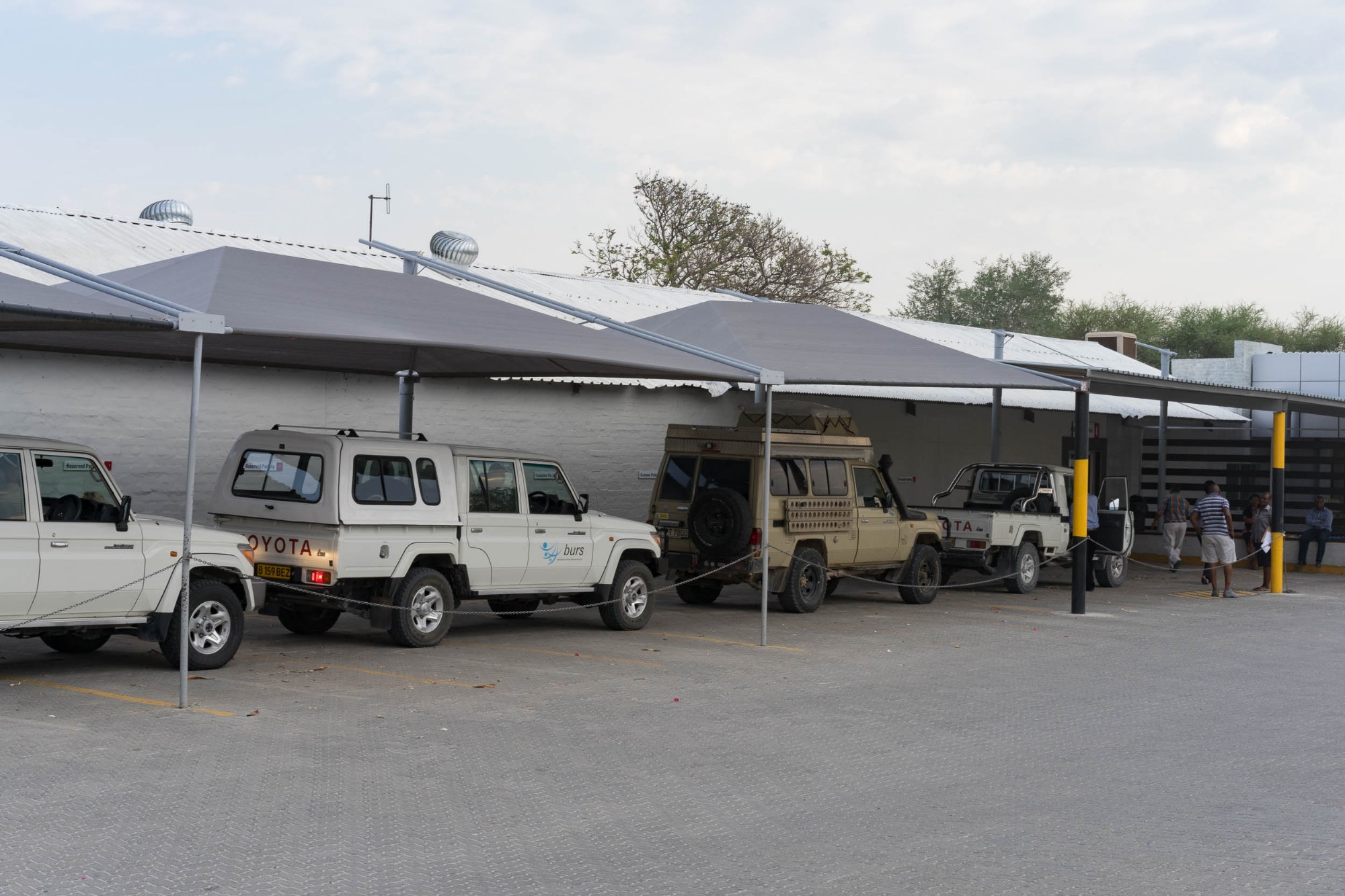 Bei Toyota in Maun