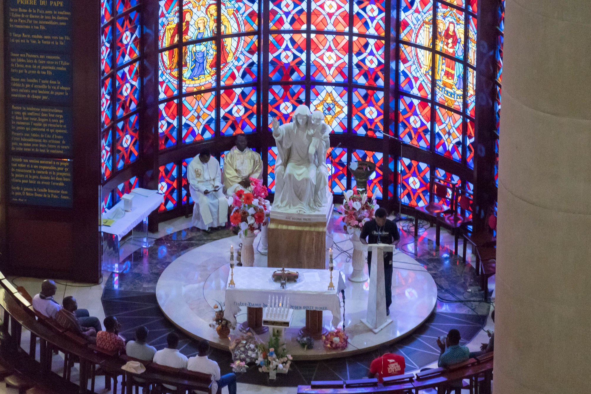 Im Inneren der Basilika