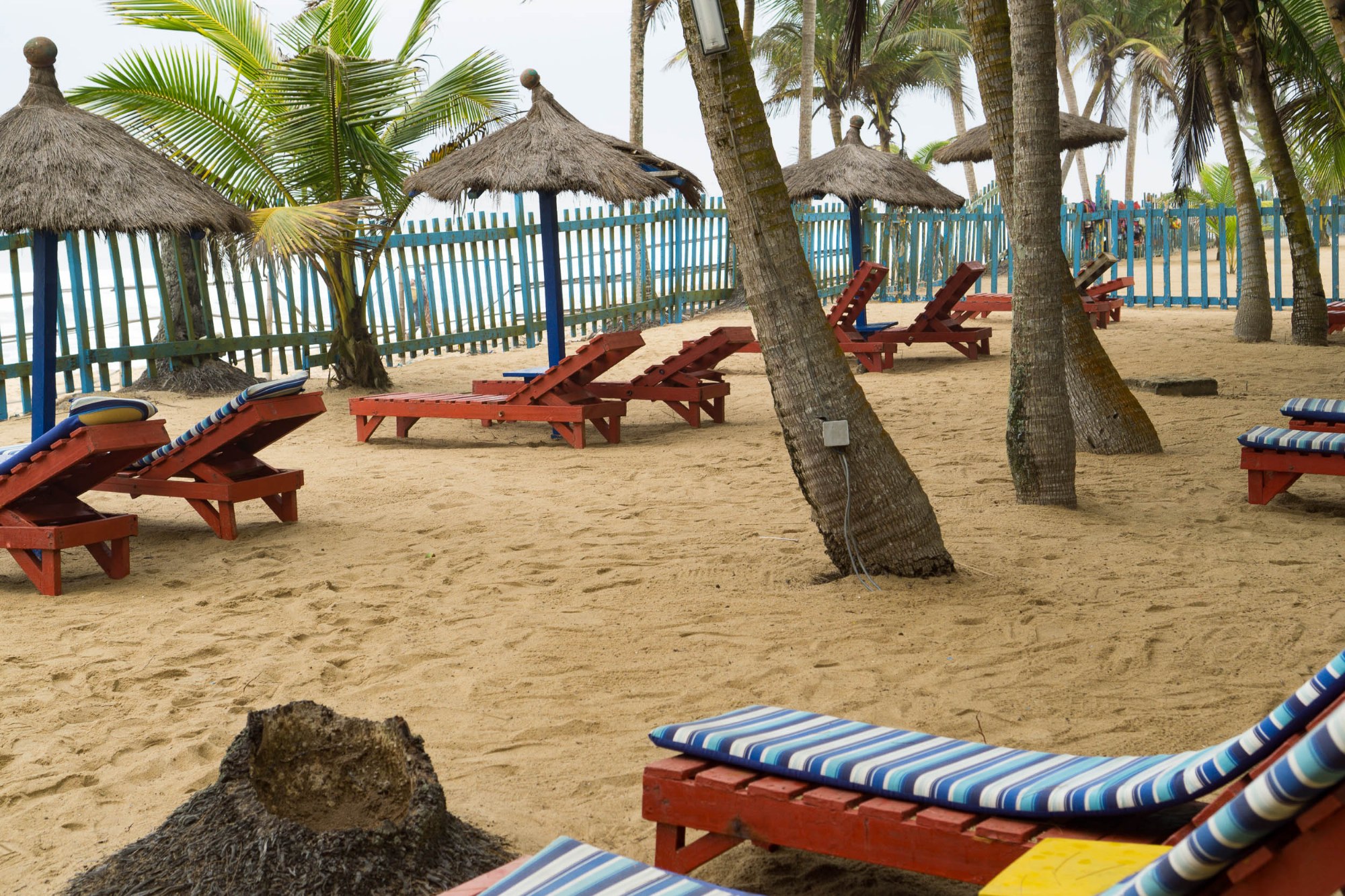 Am Strand von Grand-Bassam