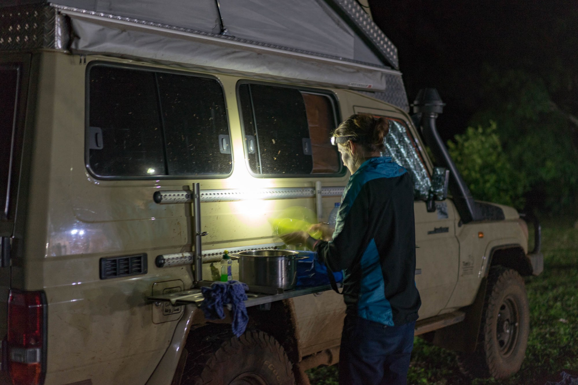 Abends am Buschtaxi